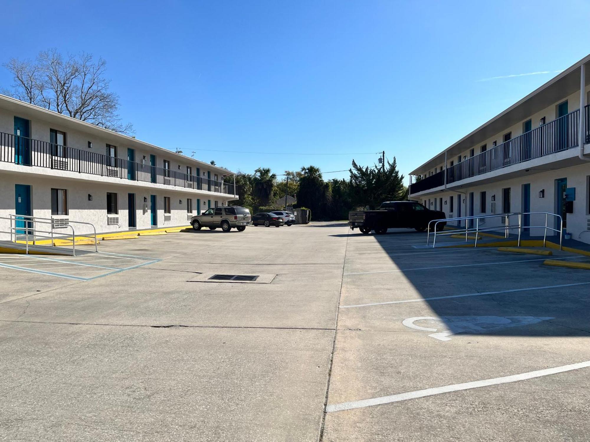 All-Suite Motel, LLC Edgewater  Esterno foto